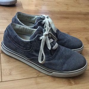 L. L. Bean Sunwashed canvas sneakers